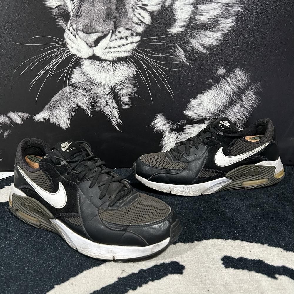 Nike Air Max Excee CD4165-001 Athletic Sneaker Men's 11.5 Black Mesh Running Gym